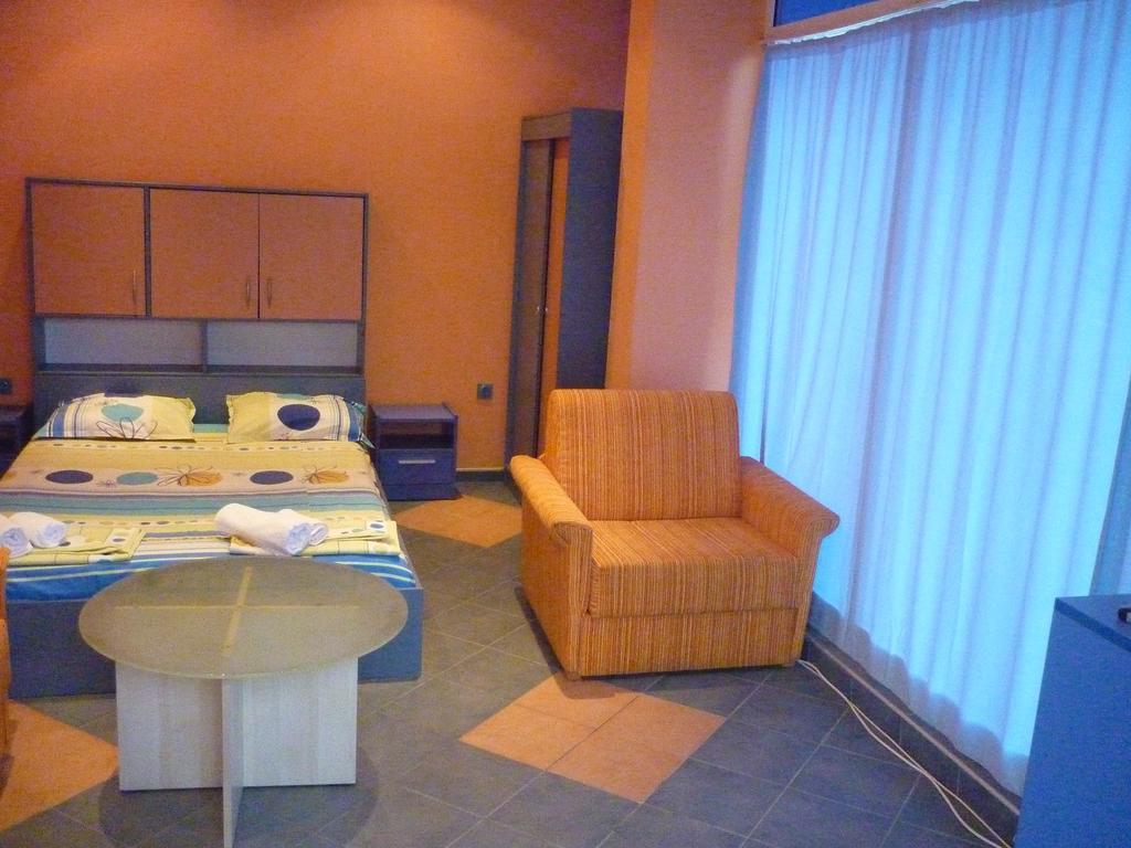 达拉酒店 普里莫尔斯科 外观 照片